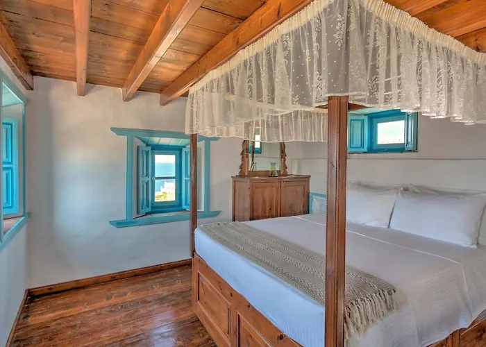 Eirini Luxury Grikos Bay (Patmos)