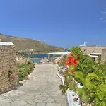 Eirini Luxury Villa