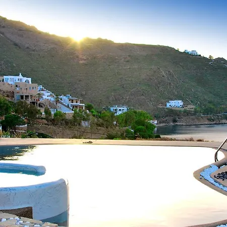 Villa Eirini Luxury Villas