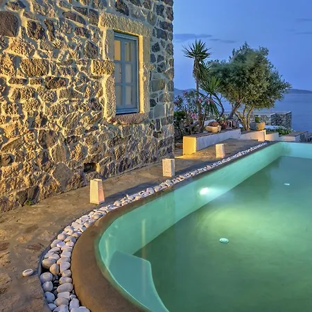 Eirini Luxury Vila