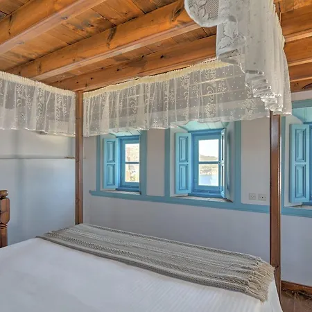 Villa Eirini Luxury Villas