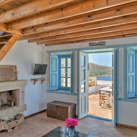 Villa Eirini Luxury Villas