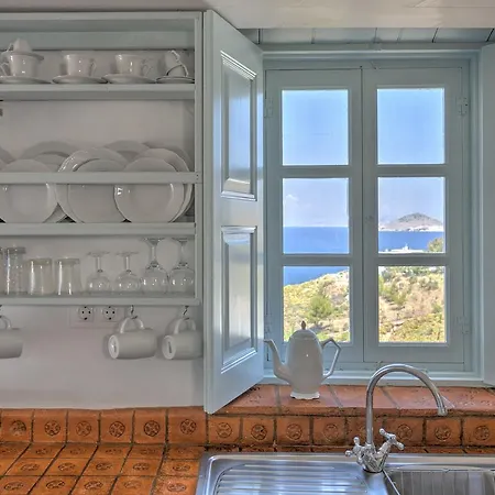 Eirini Luxury Villas * Grikos Bay (Patmos)