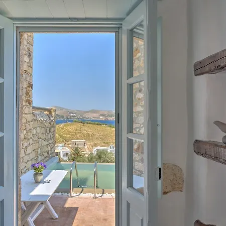 Villa Eirini Luxury Villas