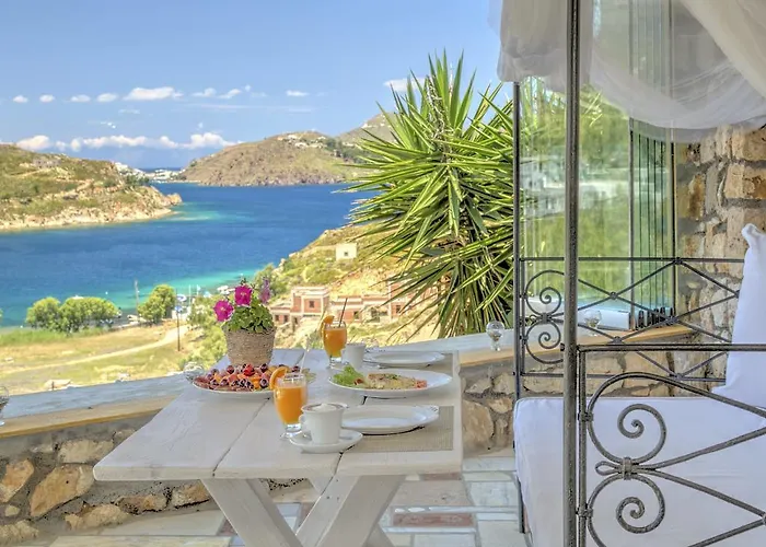 Eirini Luxury Villas * Grikos Bay (Patmos)