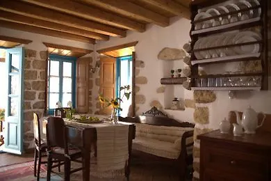 Eirini Luxury Villas *