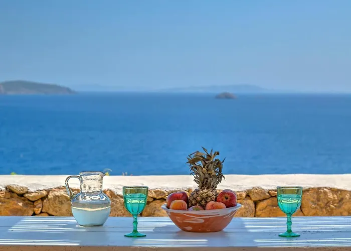 فيلة Eirini Luxury Villas