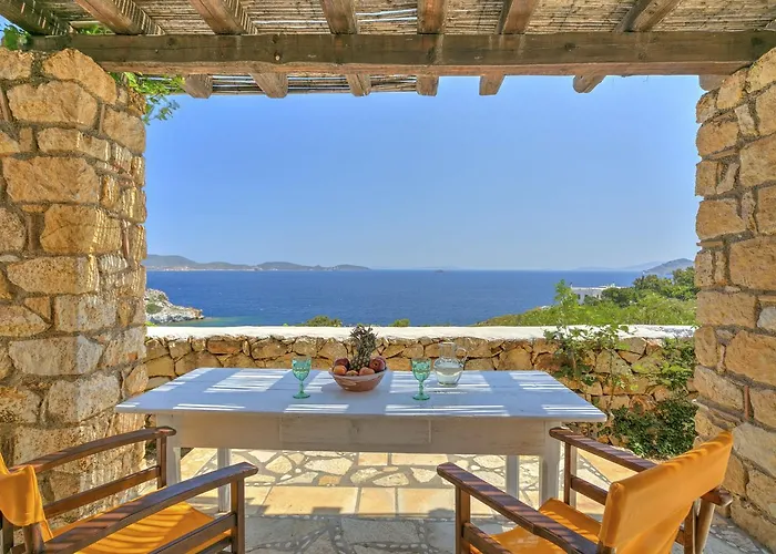 Eirini Luxury Villas فيلة Grikos Bay (Patmos)