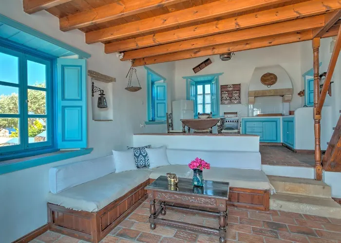 Eirini Luxury Villas