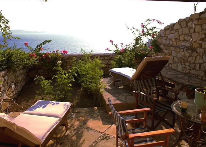 Eirini Luxury Villas